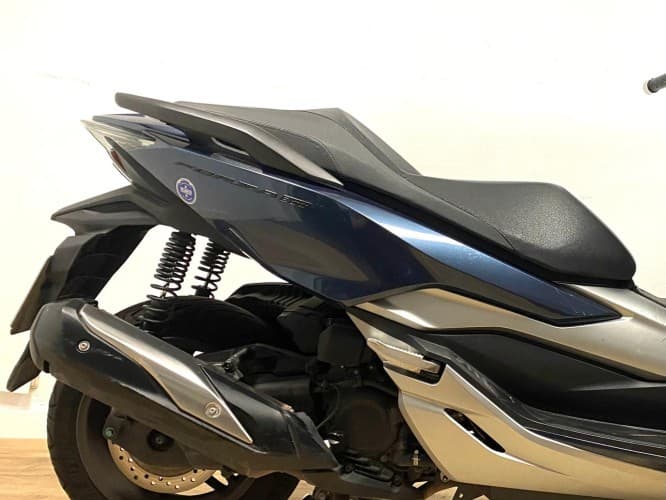 Comprar HONDA FORZA 300 2020 de segunda mano HONDA FORZA 300 2020 de segunda mano