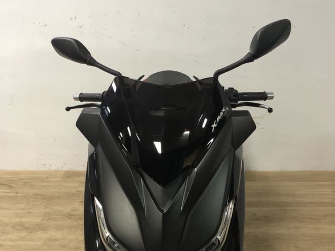 YAMAHA XMAX 400 2013 de segunda mano