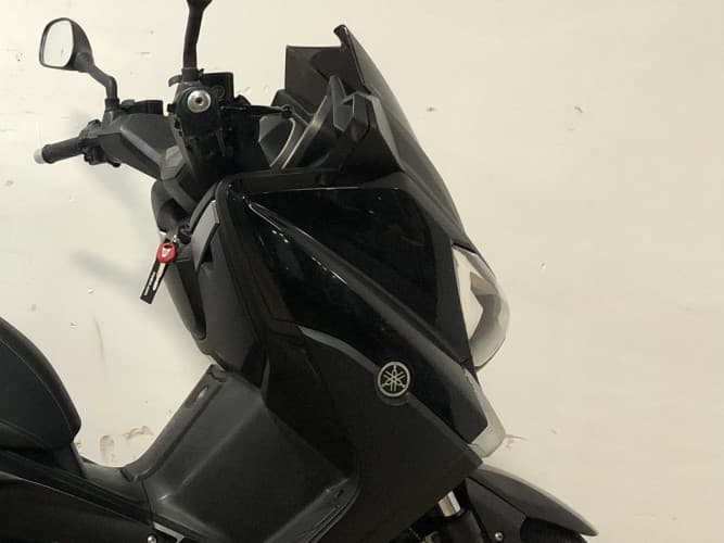 YAMAHA XMAX 400 2013 de segunda mano