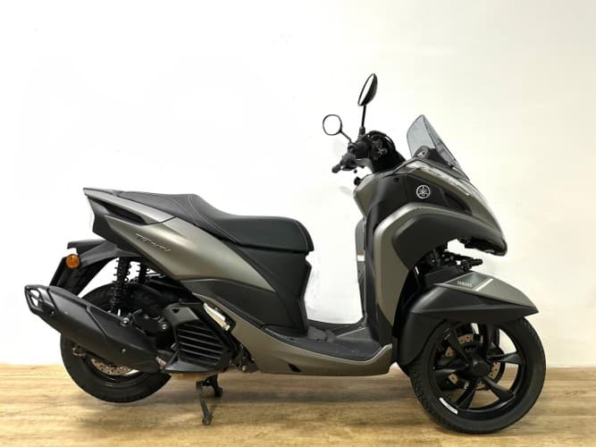 Comprar YAMAHA TRICITY 125 2023 de segunda mano YAMAHA TRICITY 125 2023 de segunda mano