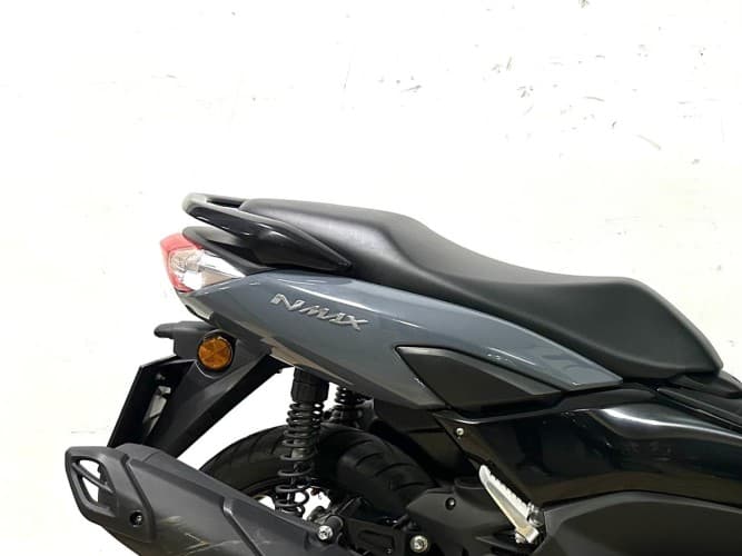 YAMAHA NMAX 125 2021 de segunda mano