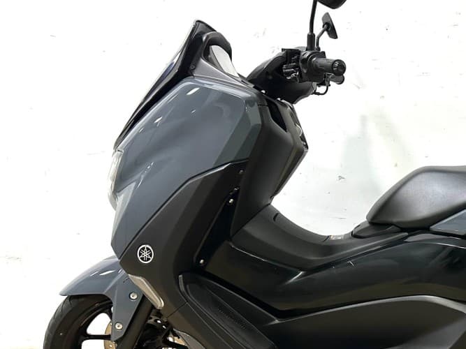 YAMAHA NMAX 125 2021 de segunda mano