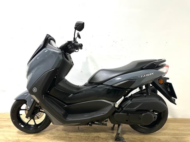 YAMAHA NMAX 125 2021 de segunda mano