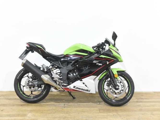 KAWASAKI NINJA 125 2021 de segunda mano
