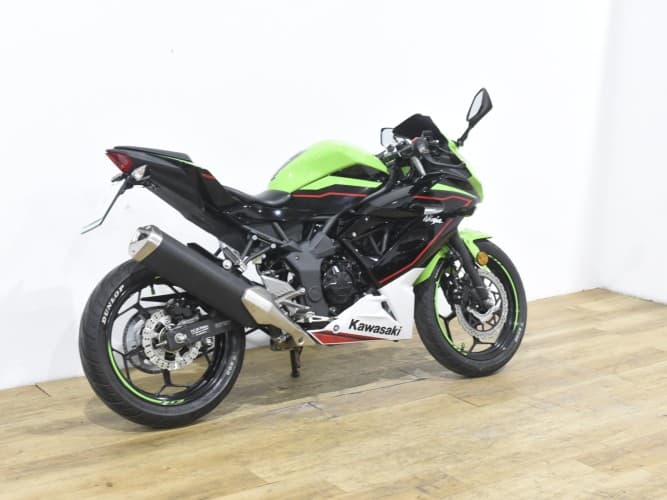 KAWASAKI NINJA 125 2021 de segunda mano