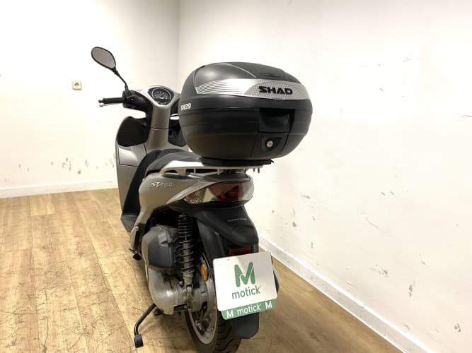 HONDA SH 125 MODE 2023 de segunda mano