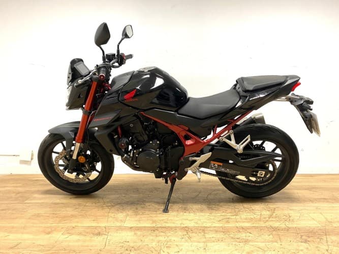 Comprar HONDA CB 750 HORNET (A) 2023 de segunda mano HONDA CB 750 HORNET (A) 2023 de segunda mano