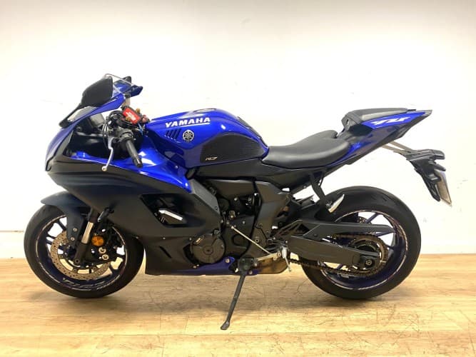 Comprar YAMAHA R7 2023 de segunda mano YAMAHA R7 2023 de segunda mano