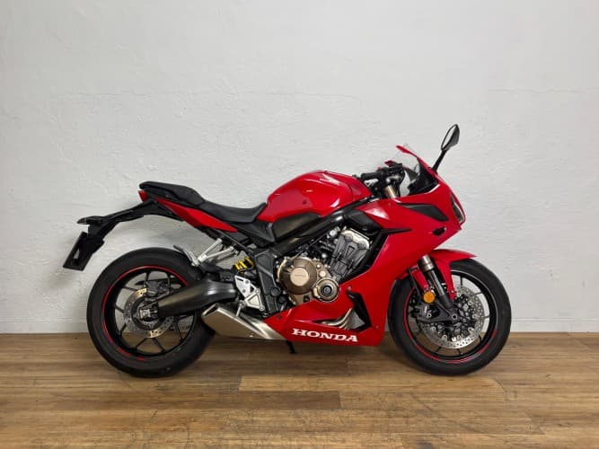 Comprar HONDA CBR 650 R (A) 2020 de segunda mano HONDA CBR 650 R (A) 2020 de segunda mano