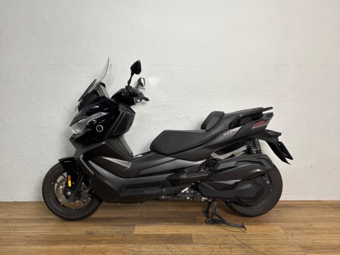 VOGE SR4 MAX 2023 de segunda mano