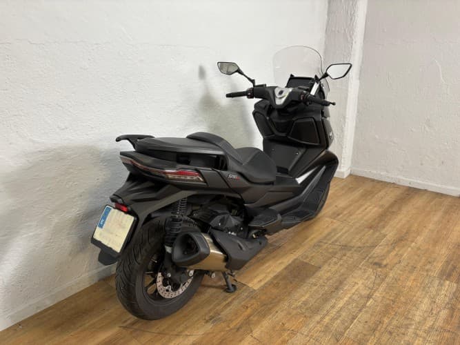 VOGE SR4 MAX 2023 de segunda mano