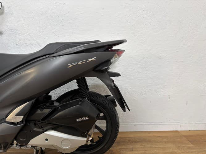 HONDA PCX 125 2019 de segunda mano