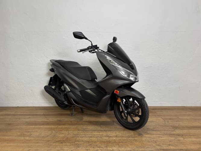 HONDA PCX 125 2019 de segunda mano