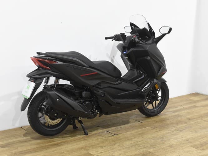 Comprar HONDA FORZA 350 2025 de segunda mano HONDA FORZA 350 2025 de segunda mano