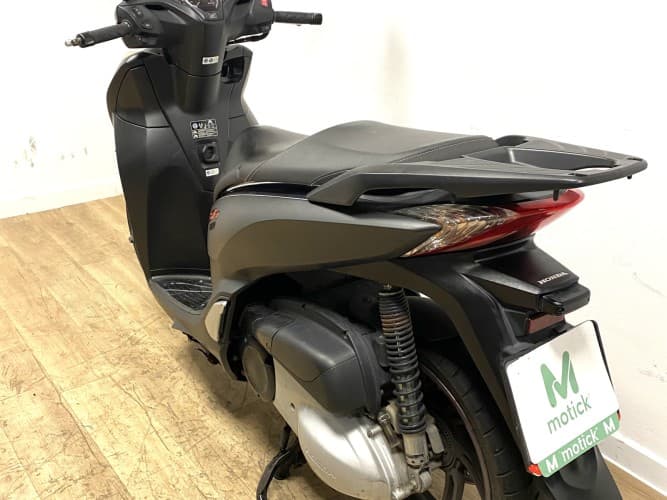 HONDA SH 300I 2018 de segunda mano