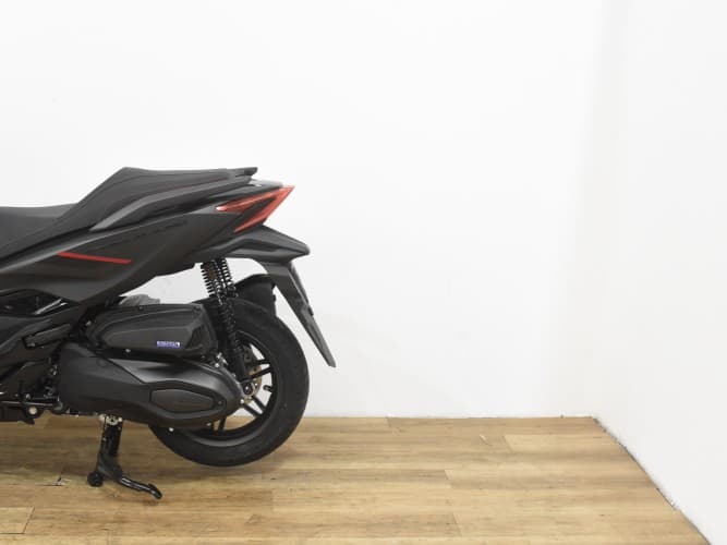 Comprar HONDA FORZA 350 (IVA DEDUCIBLE)(NUEVA 0KM-GARANT. 3AÑOS) 2025 de segunda mano HONDA FORZA 350 (IVA DEDUCIBLE)(NUEVA 0KM-GARANT. 3AÑOS) 2025 de segunda mano