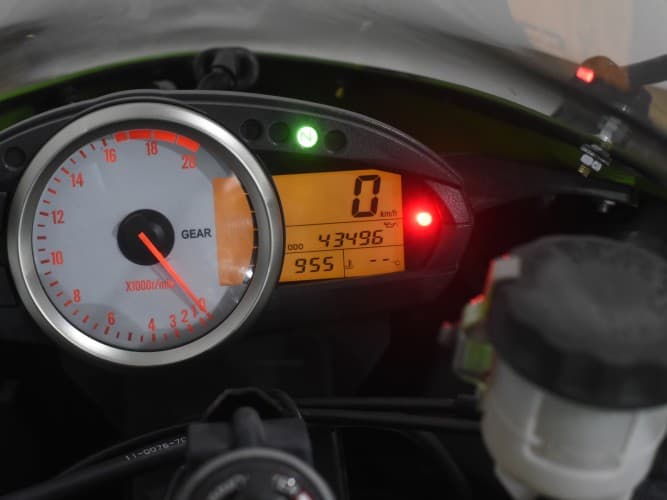 Comprar KAWASAKI NINJA ZX-6R (A) 2007 de segunda mano KAWASAKI NINJA ZX-6R (A) 2007 de segunda mano