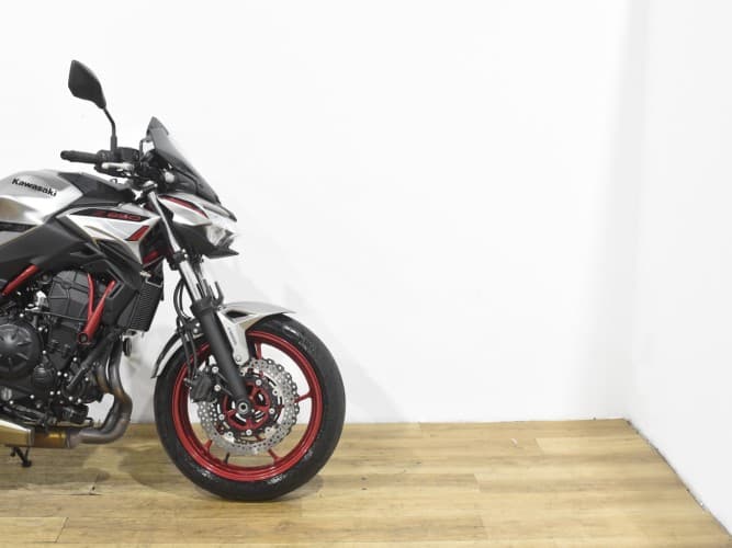 Comprar KAWASAKI Z 650 2023 de segunda mano KAWASAKI Z 650 2023 de segunda mano