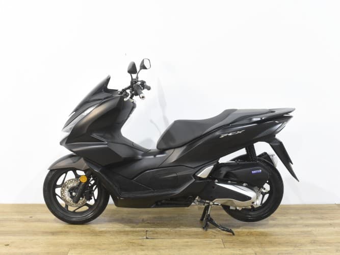 HONDA PCX 125 2022 de segunda mano