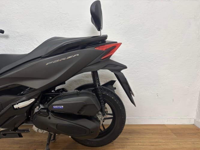 Comprar HONDA FORZA 125 2023 de segunda mano HONDA FORZA 125 2023 de segunda mano