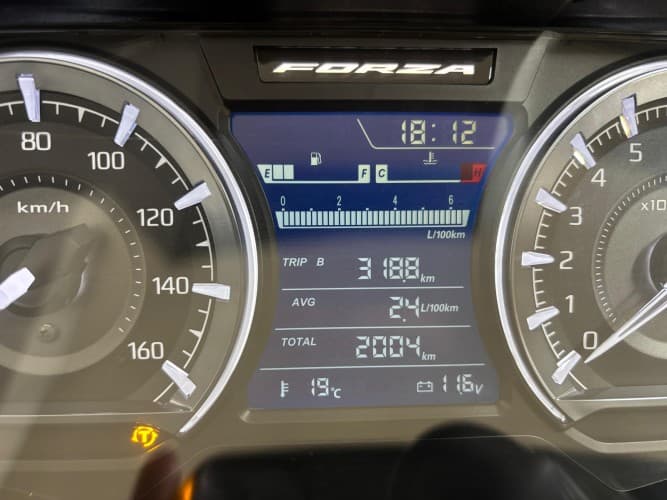 Comprar HONDA FORZA 125 2023 de segunda mano HONDA FORZA 125 2023 de segunda mano