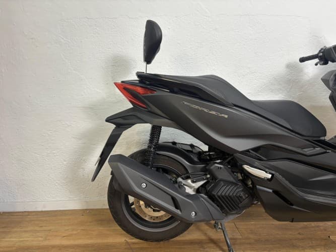 Comprar HONDA FORZA 125 2023 de segunda mano HONDA FORZA 125 2023 de segunda mano
