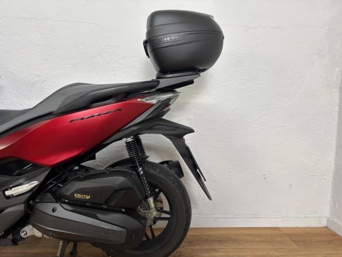 HONDA FORZA 125 2020 de segunda mano