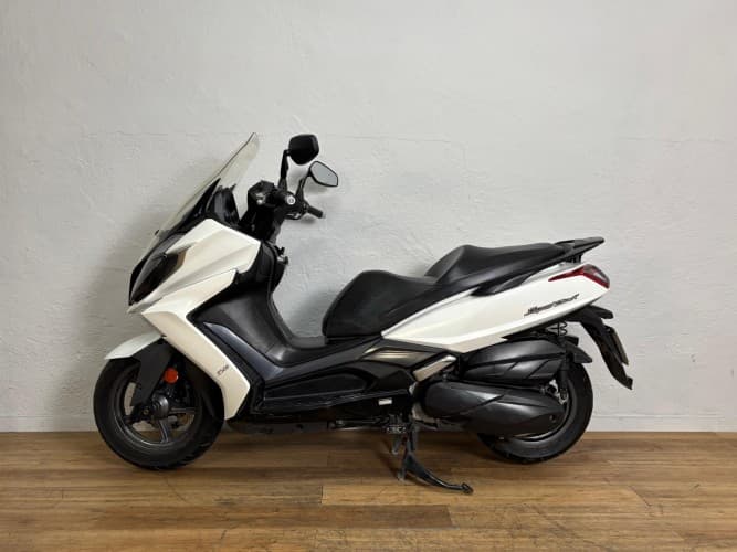 KYMCO SUPER DINK 350 2021 de segunda mano