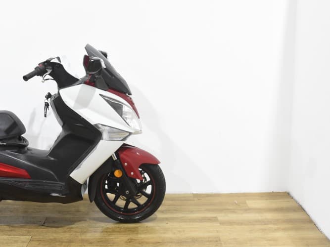 SYM JOYMAX 125 2018 de segunda mano