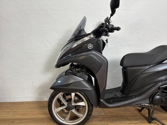 Comprar YAMAHA TRICITY 125 2016 de segunda mano YAMAHA TRICITY 125 2016 de segunda mano