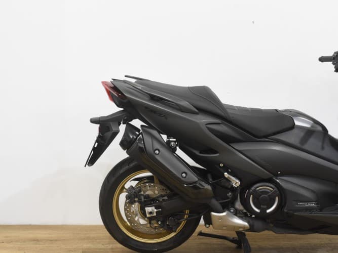 Comprar YAMAHA TMAX 560 TECH MAX 2020 de segunda mano YAMAHA TMAX 560 TECH MAX 2020 de segunda mano