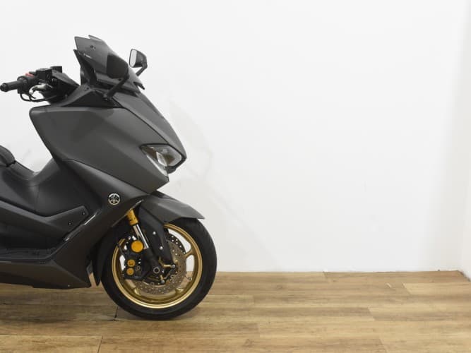 Comprar YAMAHA TMAX 560 TECH MAX 2020 de segunda mano YAMAHA TMAX 560 TECH MAX 2020 de segunda mano