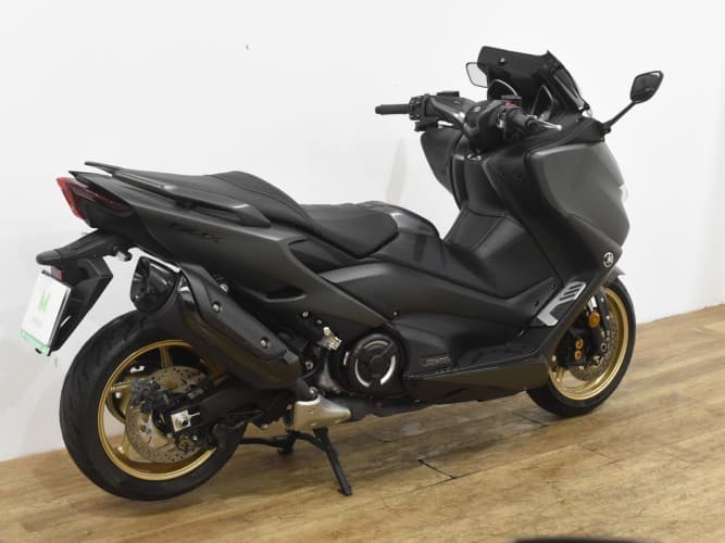 Comprar YAMAHA TMAX 560 TECH MAX 2020 de segunda mano YAMAHA TMAX 560 TECH MAX 2020 de segunda mano