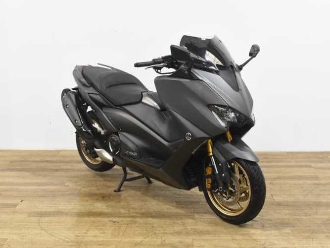 Comprar YAMAHA TMAX 560 TECH MAX 2020 de segunda mano YAMAHA TMAX 560 TECH MAX 2020 de segunda mano