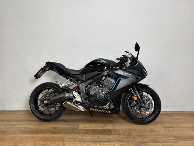 Comprar HONDA CBR 650 R (A2) (QUICKSHIFTER) 2023 de segunda mano HONDA CBR 650 R (A2) (QUICKSHIFTER) 2023 de segunda mano