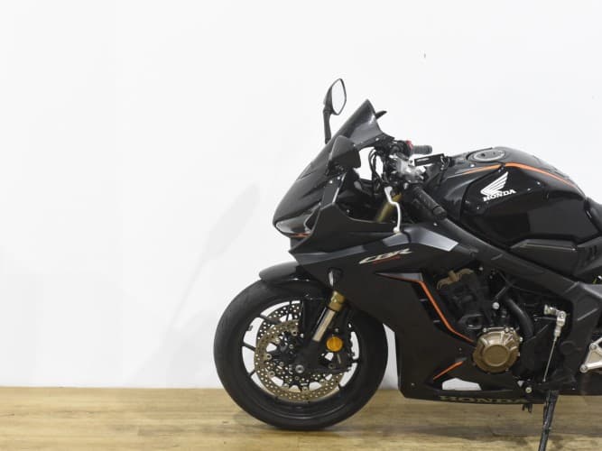 Comprar HONDA CBR 650 R (A) 2022 de segunda mano HONDA CBR 650 R (A) 2022 de segunda mano