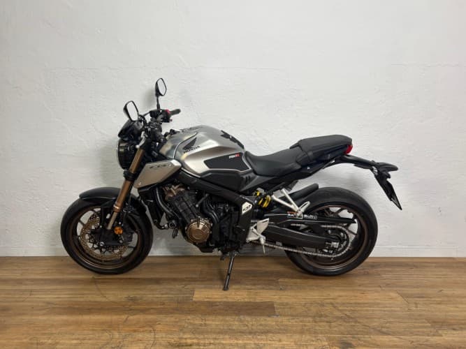 Comprar HONDA CB 650 R (A2) 2019 de segunda mano HONDA CB 650 R (A2) 2019 de segunda mano