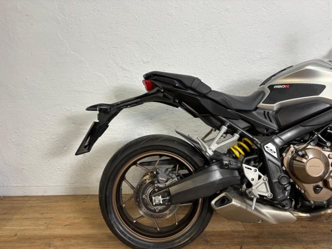 Comprar HONDA CB 650 R (A2) 2019 de segunda mano HONDA CB 650 R (A2) 2019 de segunda mano