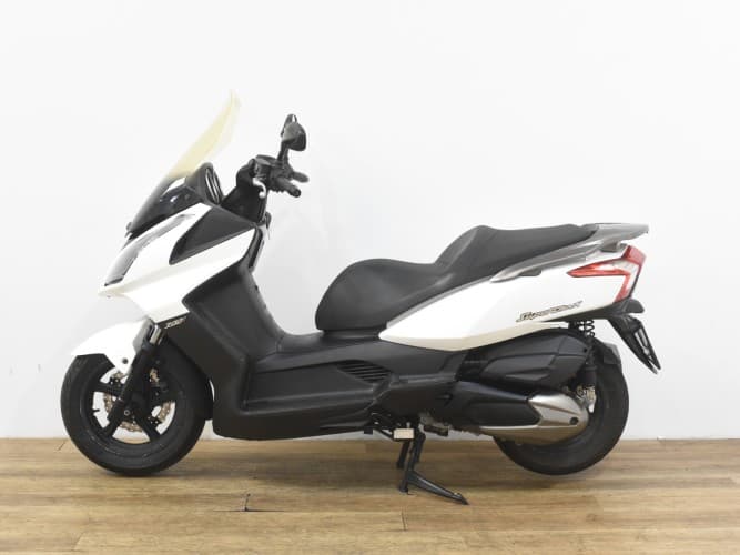 KYMCO SUPER DINK 300I 2011 de segunda mano