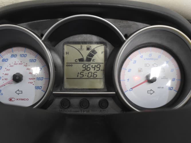 KYMCO SUPER DINK 300I 2011 de segunda mano