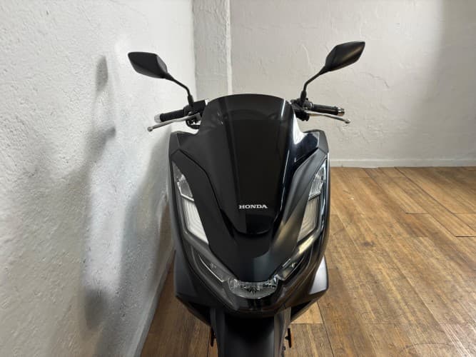 HONDA PCX 125 2023 de segunda mano