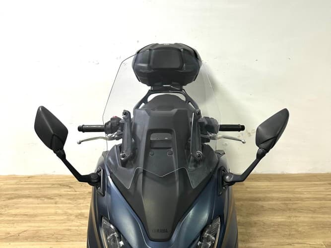 Comprar YAMAHA TMAX 560 2022 de segunda mano YAMAHA TMAX 560 2022 de segunda mano