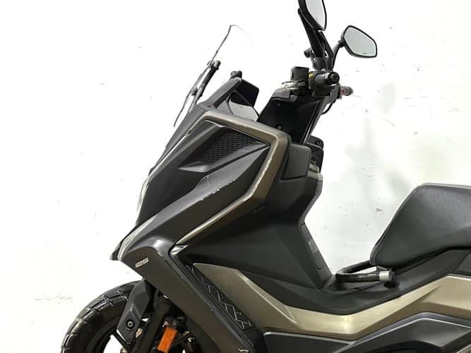 Comprar KYMCO DTX 125 2022 de segunda mano KYMCO DTX 125 2022 de segunda mano