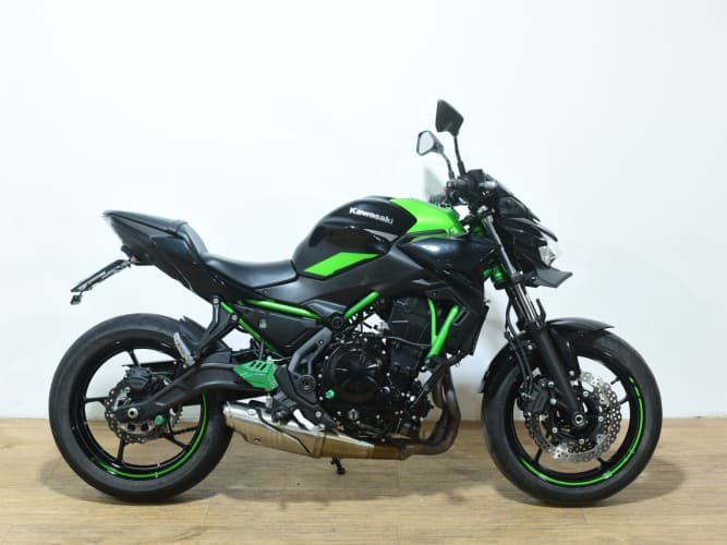 Comprar KAWASAKI Z 650 (A2) 2022 de segunda mano KAWASAKI Z 650 (A2) 2022 de segunda mano