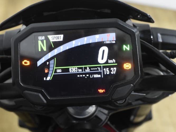 Comprar KAWASAKI Z 900 (A2) 2025 de segunda mano KAWASAKI Z 900 (A2) 2025 de segunda mano