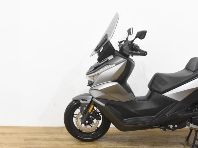 VOGE SR3 2025 de segunda mano