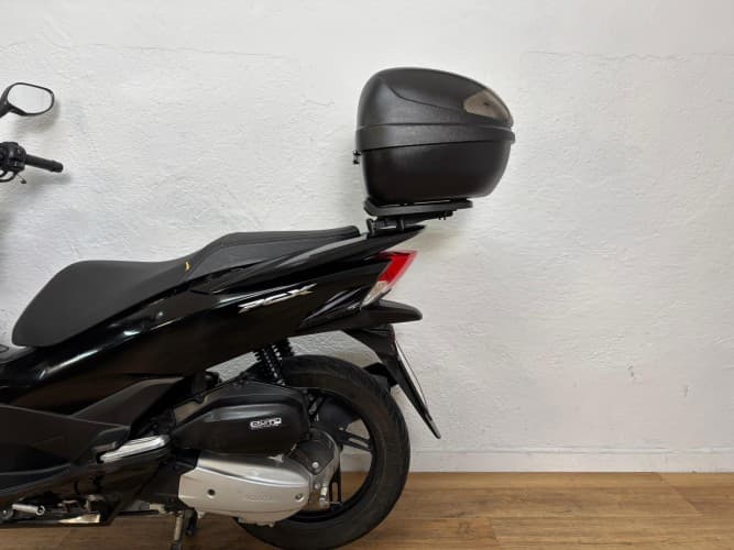 Comprar HONDA PCX 125 2016 de segunda mano HONDA PCX 125 2016 de segunda mano