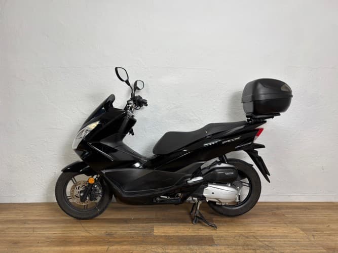 Comprar HONDA PCX 125 2016 de segunda mano HONDA PCX 125 2016 de segunda mano