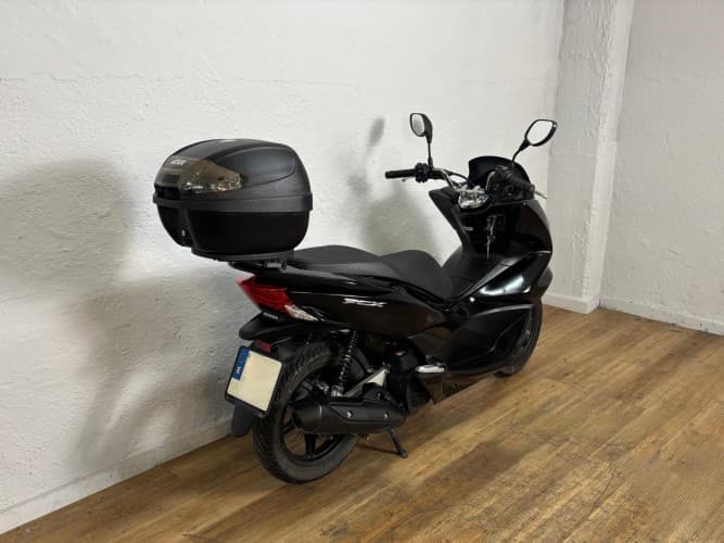 Comprar HONDA PCX 125 2016 de segunda mano HONDA PCX 125 2016 de segunda mano