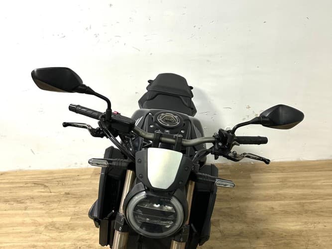 Comprar HONDA CB 650 R (A) 2019 de segunda mano HONDA CB 650 R (A) 2019 de segunda mano